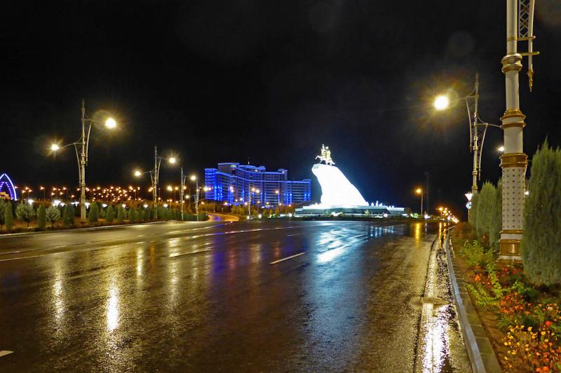 Höhepunkte Turkmenistans ab Aschgabat: 5 Tage mit Darvaza, Nisa, Nokhur und Merv