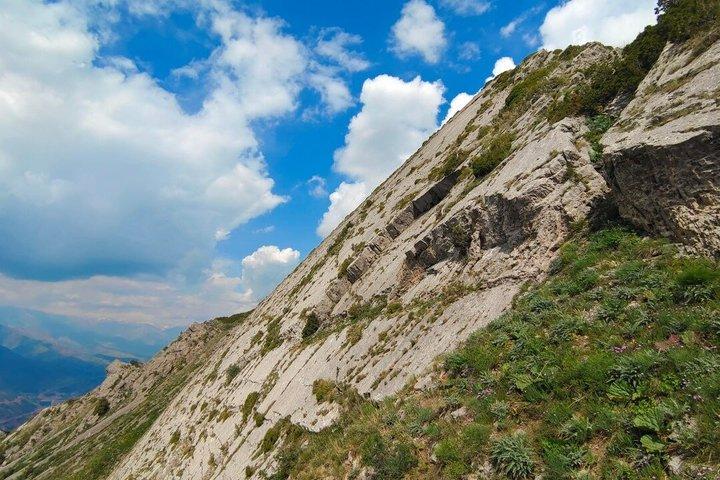 Из Ташкента в горы на один день: Амирсой, Чарвакское водохранилище и Чаткальский хребет — 3 / 7