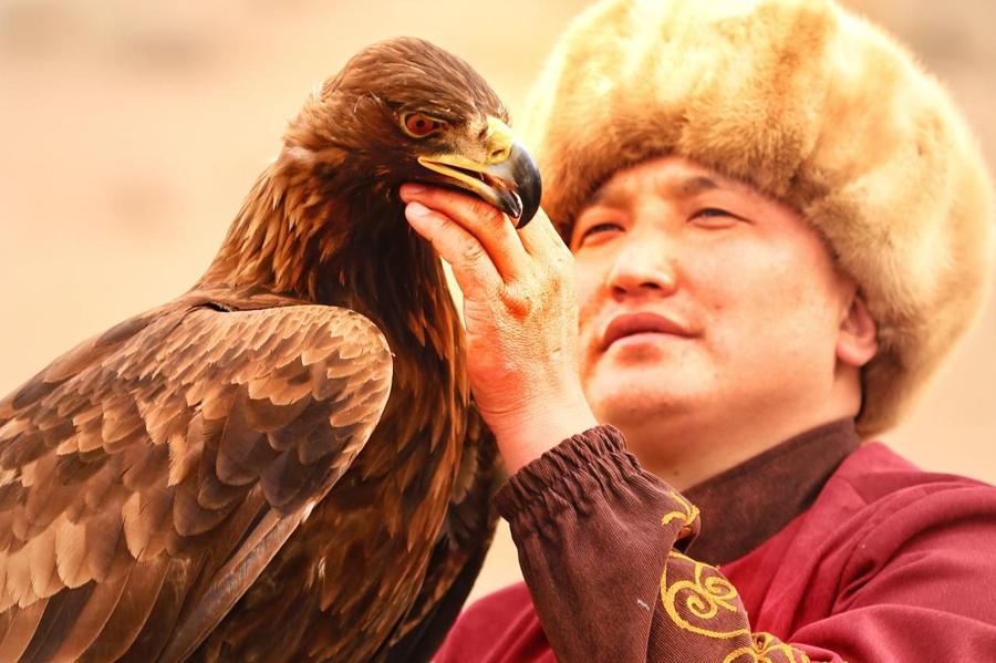 Eagle hunter portrait